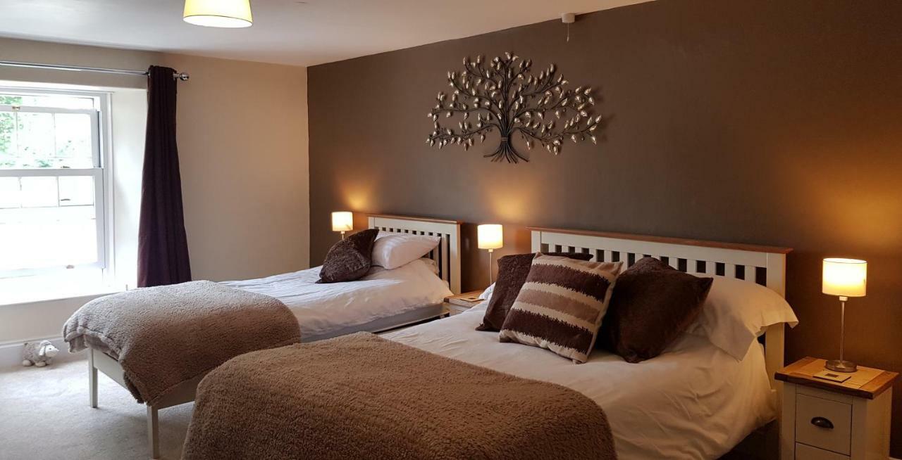 The Greyhound Inn Bedale Ngoại thất bức ảnh