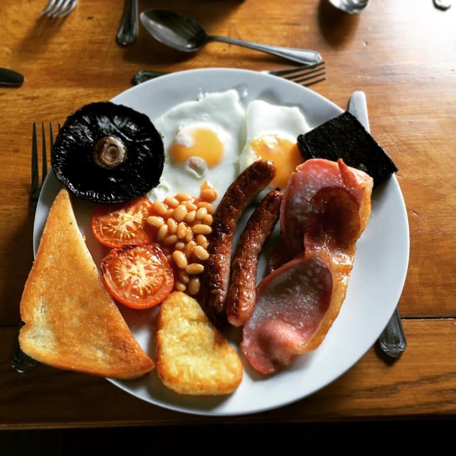 The Greyhound Inn Bedale Ngoại thất bức ảnh