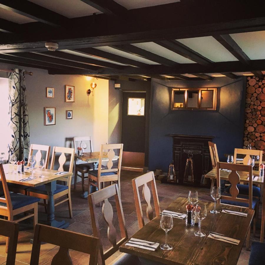 The Greyhound Inn Bedale Ngoại thất bức ảnh